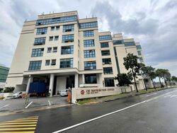 Csi Distribution Centre (D19), Factory #508633821